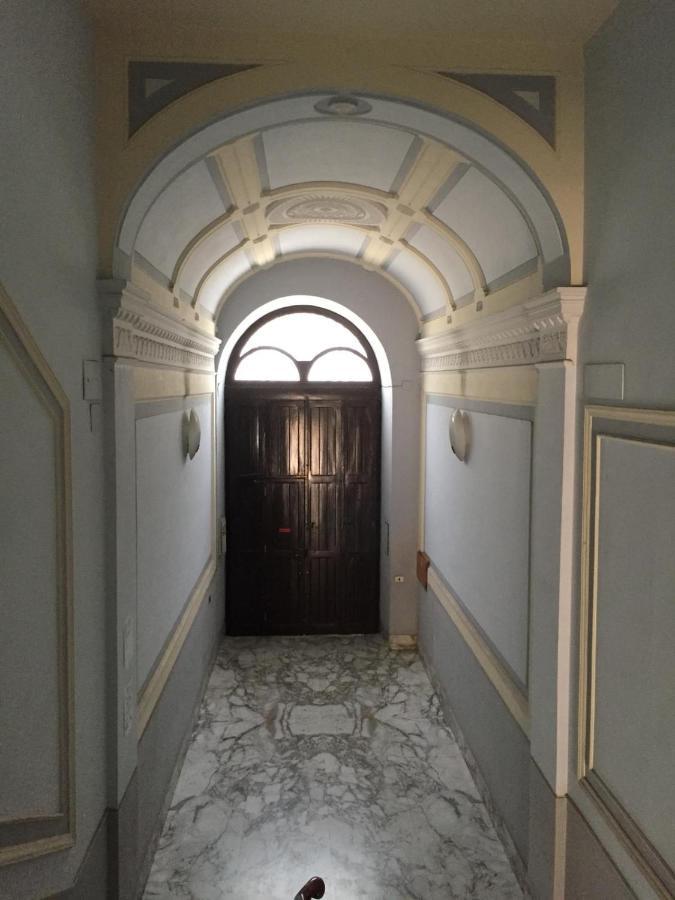 Terrazza Cavour Bari Exterior foto